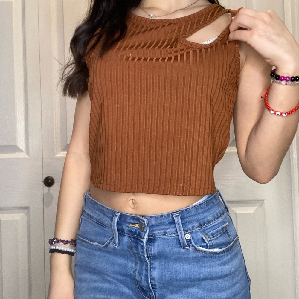 double strapped ribbed shirt